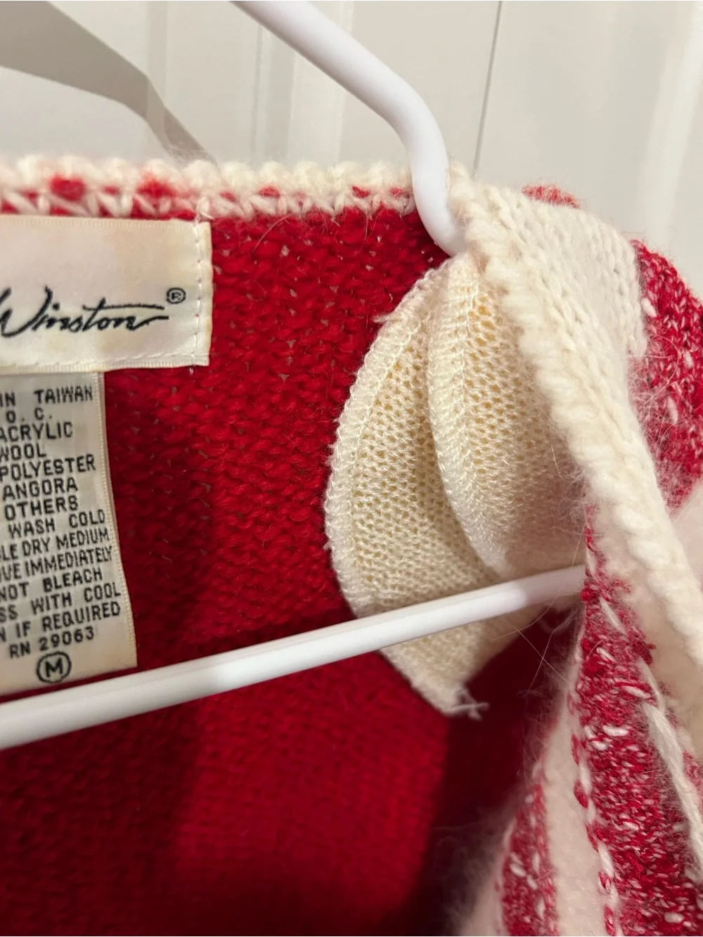 Vintage Laura Winston Red Cream Metallic Sunburst Knit Sweater M 80s 90s